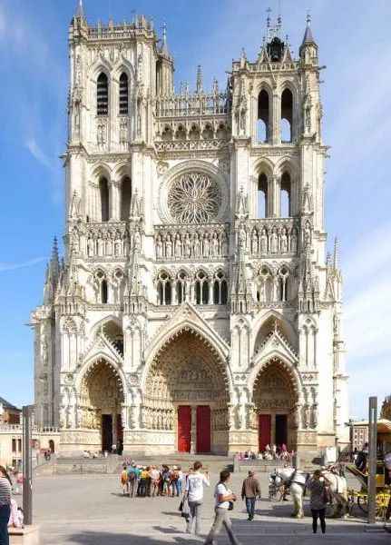 Amiens Cathedral, France: A Pinnacle of Medieval Gothic Architecture and Spiritual Symbol